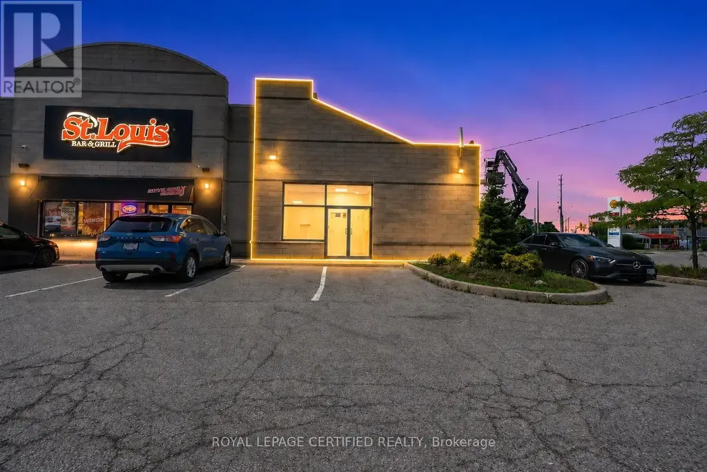 29 Aventura Court, Mississauga (Gateway)